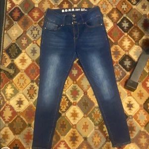 S.O.N.G. Curvy Highrise Skinny Ankle jeans